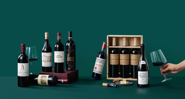 현대백화점이 추석 선물세트 기간 선보이는 프리미엄 와인 선물세트. /사진=현대백화점