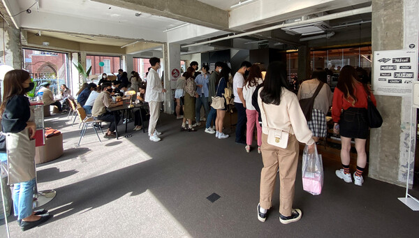 서울 성수동 '가나초콜릿 하우스' 1층 모습./사진=롯데제과