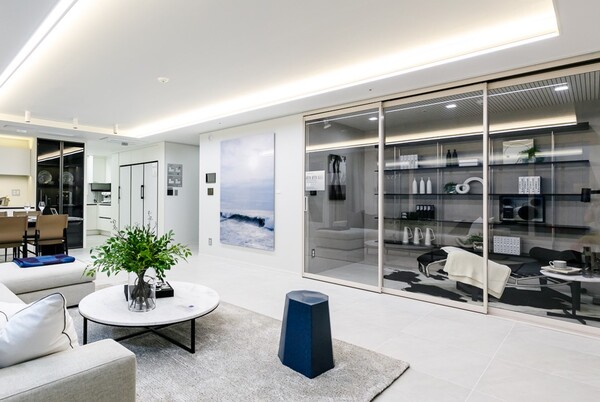 대우건설은 최신 주거트렌드를 반영해 새롭게 구성한 푸르지오 상품전략 ‘푸르지오 에디션 2023’을 발표했다고 17일 밝혔다. 사진은 비스포크스튜디오의 모습. /대우건설