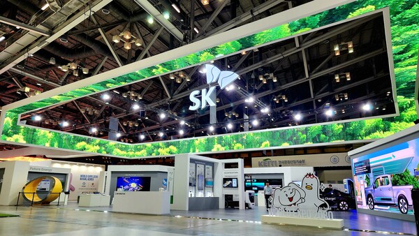 SK그룹 부산 벡스코에서 개막한 ‘기후산업국제박람회’에 마련한 통합 전시부스 전경./사진=SK
