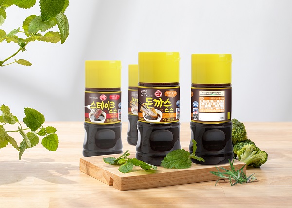 CR-PET가 적용된 오뚜기 육류 소스 패키지./사진=SK케미칼