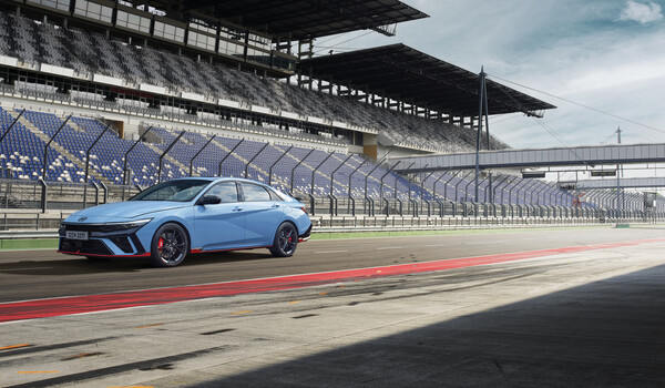 현대자동차 '더 뉴 아반떼 N'./이미지=현대자동차