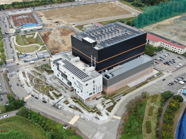 경기도 안산시 한양대 ERICA캠퍼스 내에 조성된 '카카오 데이터센터 안산' 전경./사진=카카오