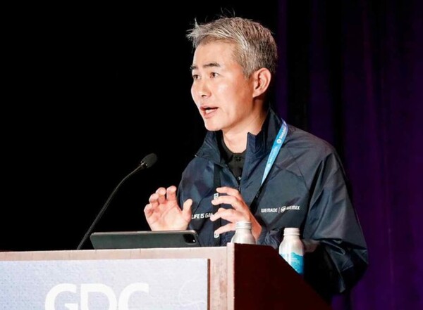 장현국 위메이드 대표가 2023년 3월 21일(현지시간) 미국 샌프란시스코에서 열린 'GDC(게임 개발자 회의) 2023'에서 기조연설 하고 있다. /사진=위메이드