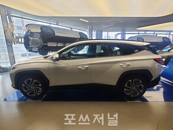 더 뉴 투싼 하이브리드./사진=이현민 기자