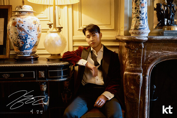 KT는 대한민국 축구 국가대표 이강인 선수와 후원 재계약을 통해 동행을 이어간다./사진=KT