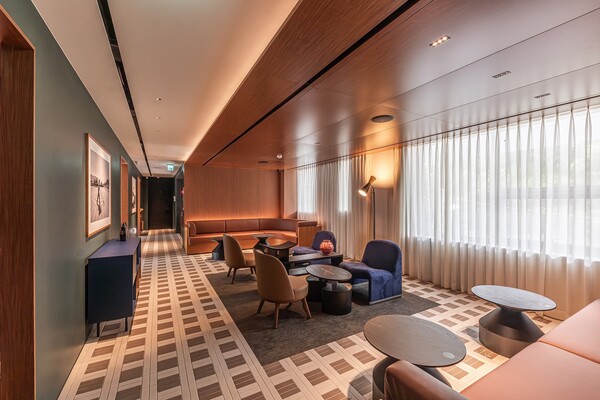 스타벅스 리저브의 국내 도입 10주년을 맞아 선보이는 10번째 스페셜 스토어 내부 모습. /사진=스타벅스 코리아