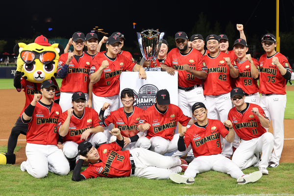 2024년 9월 25일 기아 타이거즈 선수들이 광주-기아챔피언스 필드에서 한국시리즈 출정식을 진행하고 있다. /사진=기아