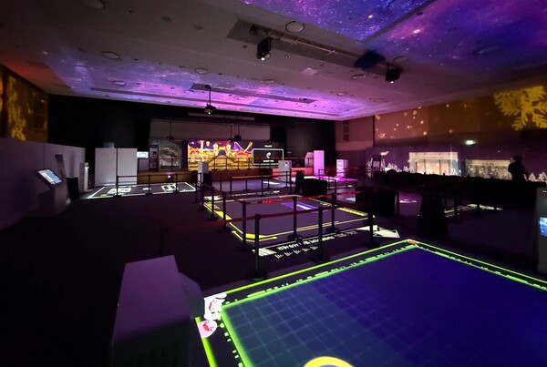 현대백화점 중동점 9층 문화홀에서 열리는 '퓨처 그라운드' 체험관 / 사진=현대백화점