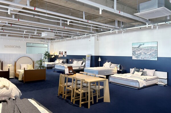 시몬스 맨션 경산점. /2024.12.12. 시몬스