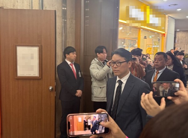 2024년 11월 28일 오전 9시 40분 서울 송파구 교통회관에서 열린 임시주총에 임종훈 한미사이언스 대표이사가 참석하고 있다. /사진=신은주 기자