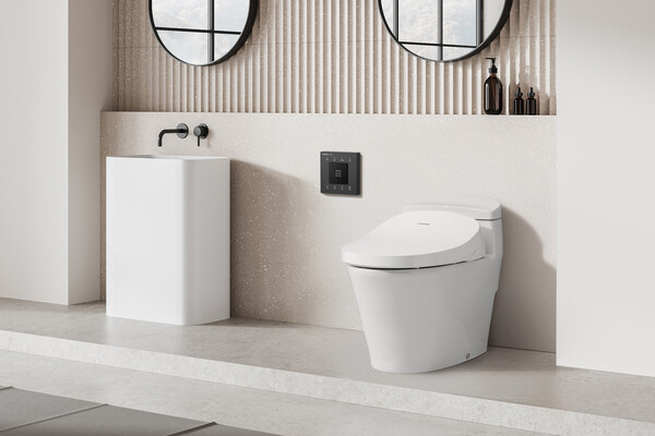 룰루 더블케어 비데 2 사각형 리모컨 블랙 색상. /2024.12.27.코웨이