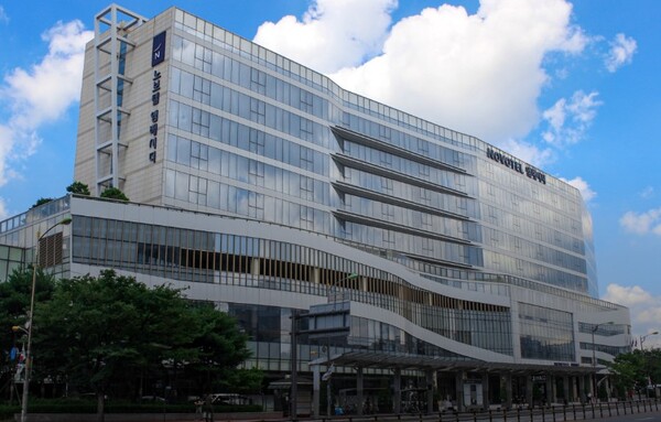 노보텔 앰배서더 수원./노보텔 앰배서더