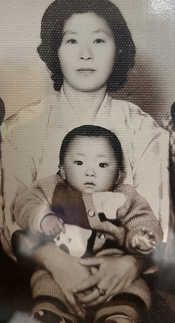 필자의 어머니는 43년생 말띠다. 2024년 9월 창원파티마 병원에서 위암4기 진단을 받고 투병 중이다.