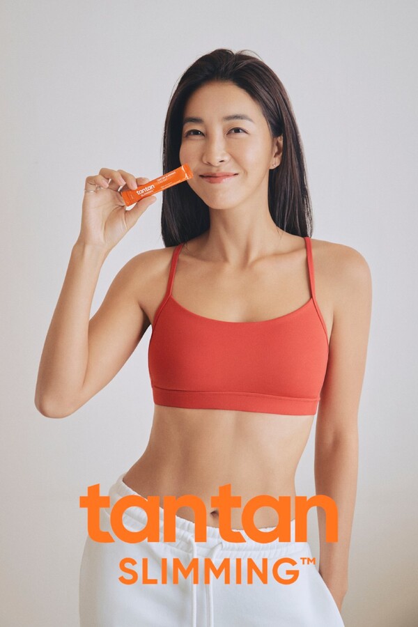 건강기능식품 브랜드 ‘탄탄’ 전속 모델 배우 진서연 /2025.1.24.CJ올리브영