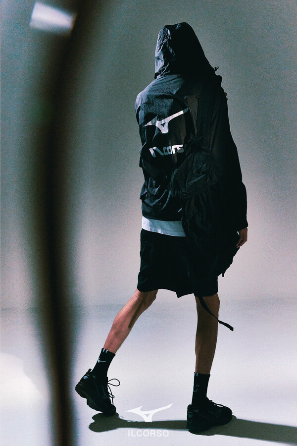 일꼬르소와 미즈노가 협업한 S/S 컬렉션 /2025.2.5.LF