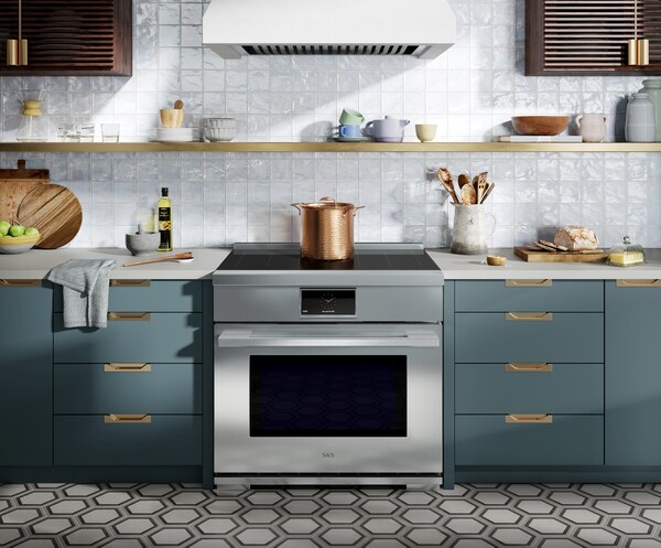 올프리 인덕션이 탑재된 36인치 '쿡존프리 인덕션 프로레인지’ 신제품 / 사진=LG전자