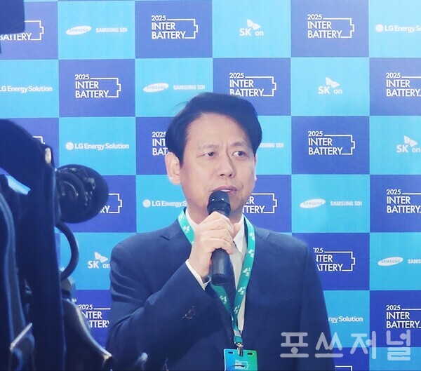 박기수 SK온 R&D본부장이 2025년3월5일 서울 코엑스 인터배터리 2025에서 인터뷰를 진행하고 있다./사진=문기수 기자