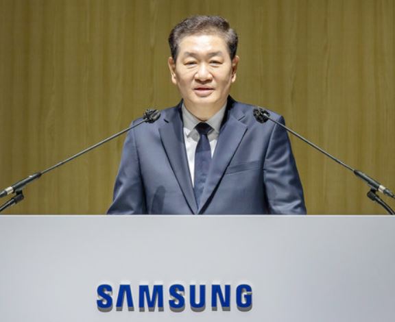 한종희 삼성전자 부회장이 2025년 3월 9일 경기 수원시 수원컨벤션센터에서 열린 삼성전자 제56기 정기 주주총회에서 발언하고 있다. 사진=삼성전자