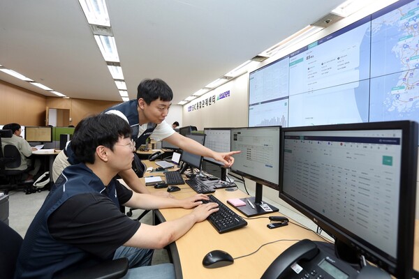 현대엔지니어링이 운영하고 있는 '전기차 충전 서비스'(EVC) 통합관제센터의 모습이다. /2025.3.26 현대엔지니어링