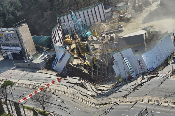 2025년 4월 11일 경기도 광명시 신안산선 공사장 지하가 붕괴됐다. /연합