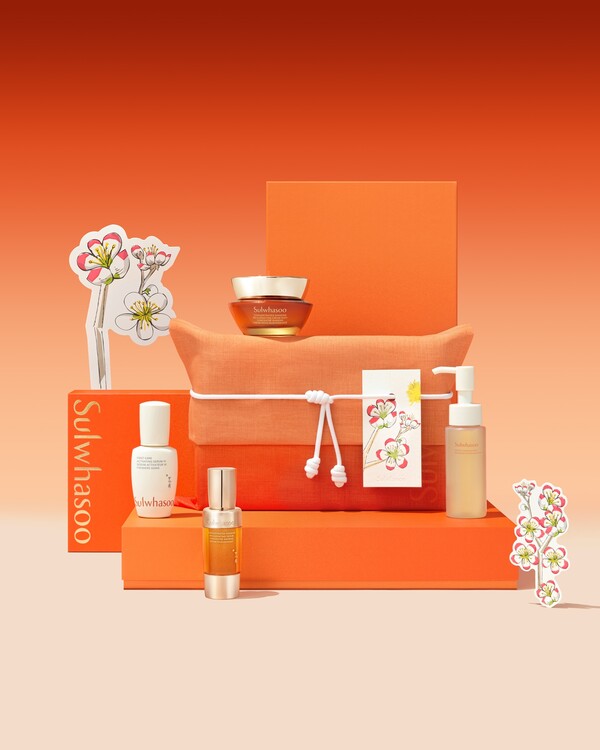 설화수 가정의 달 선물 세트 연출 이미지 '자음생크림 리치 기획 세트' /2025.5.2.아모레퍼시픽