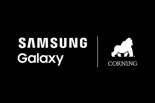 Samsung Galaxy l Corning Logo. /삼성전자
