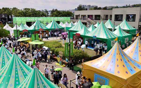 CJ올리브영이 오는 25일까지 한강 노들섬에서 진행하는 '2025 올리브영 페스타' 현장./CJ올리브영