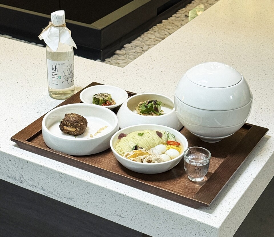 새로도원 여름 메뉴. 2025.7.4./사진=롯데칠성음료