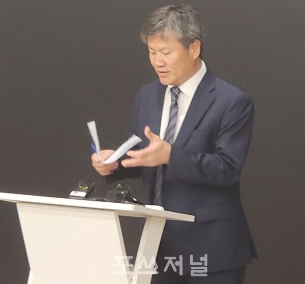 문홍주 특검보가 2025년7월3일 서울시 종로구 세종이야기 박물관에 꾸려진 임시 브리핑룸에서 삼부토건 주가조작 의혹 사건에 대한 브리핑을 진행하고 있다./사진=문기수 기자