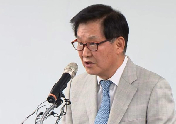 김익래 다우키움그룹 회장이 2023년 5월 4일 오후 서울 여의도 키움증권 본사에서 기자회견을 갖고 있다. 김 회장은 라덕연 일당의 주가 폭락 사태 직전 자신이 보유했던 다우데이타 주식을 대량 매각해 시세조종 가담 의혹을 받고 있다. /연합