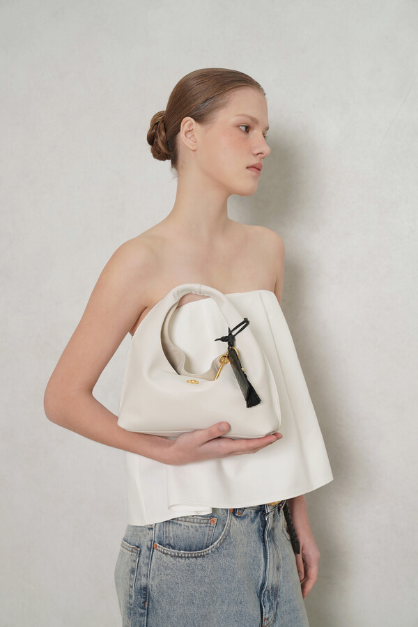 아떼 바네사브루노 액세서리 마롱 소프트백 화보 /LF