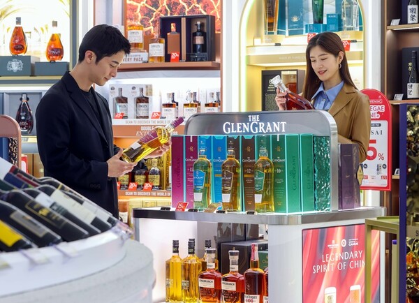 신세계면세점 인천공항 2터미널점 주류 매장 /신세계면세점