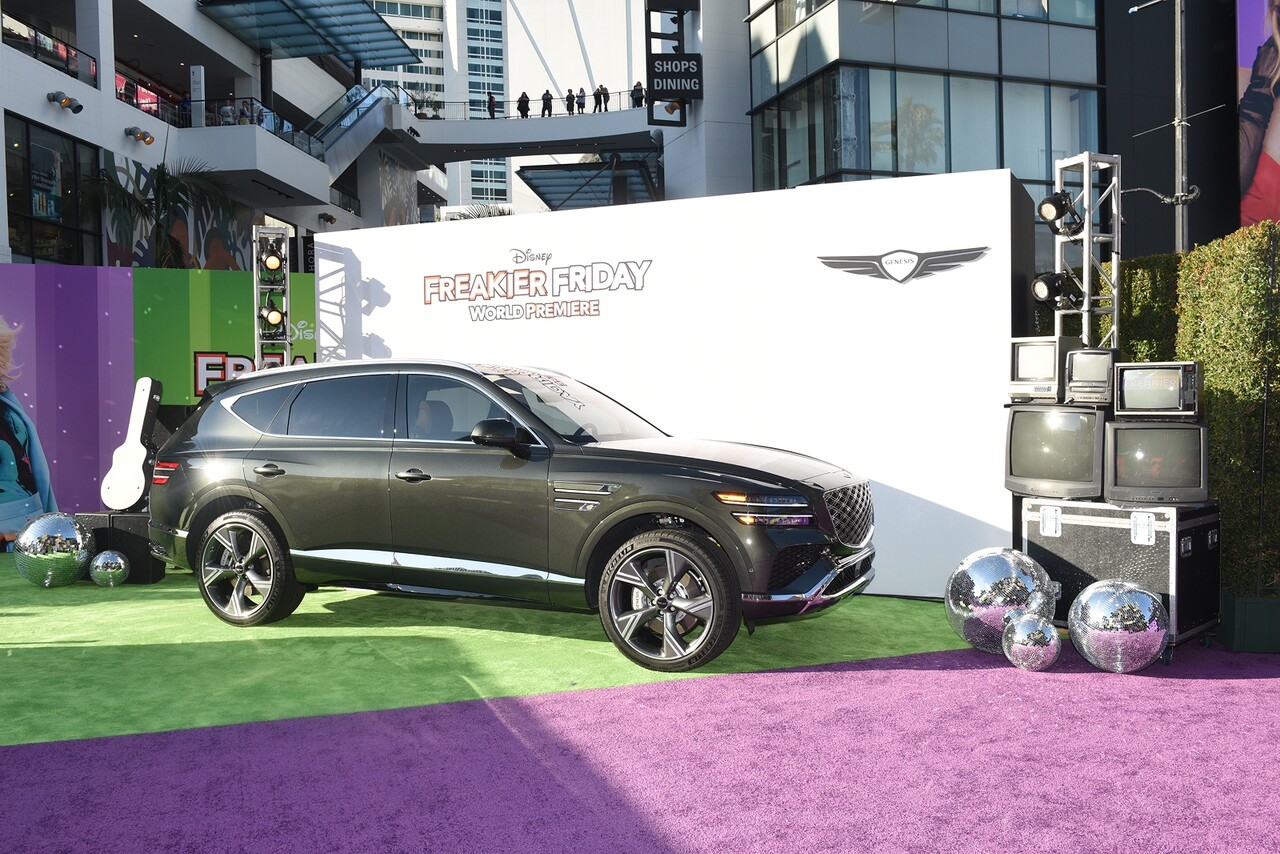 영화 ‘프리키 프라이데이 2’에서 딸 애나(린제이 로한 분)의 차량인 제네시스 GV80. 2025.8.27./사진=현대자동차그룹