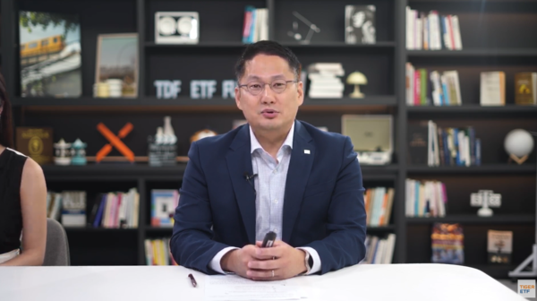 윤병호 미래에셋자산운용 전략ETF운용본부장이 2025년 8월 29일 오전 '국내 리츠 시장 주요 이슈 리뷰 & TIGER 리츠 ETF 운용전략'을 주제로 라이브 웹세미나를 진행하고 있다. /미래에셋자산운용 유튜브