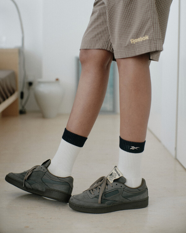 리복x카키스 콜라보 클럽C 리벤지 화보 /LF