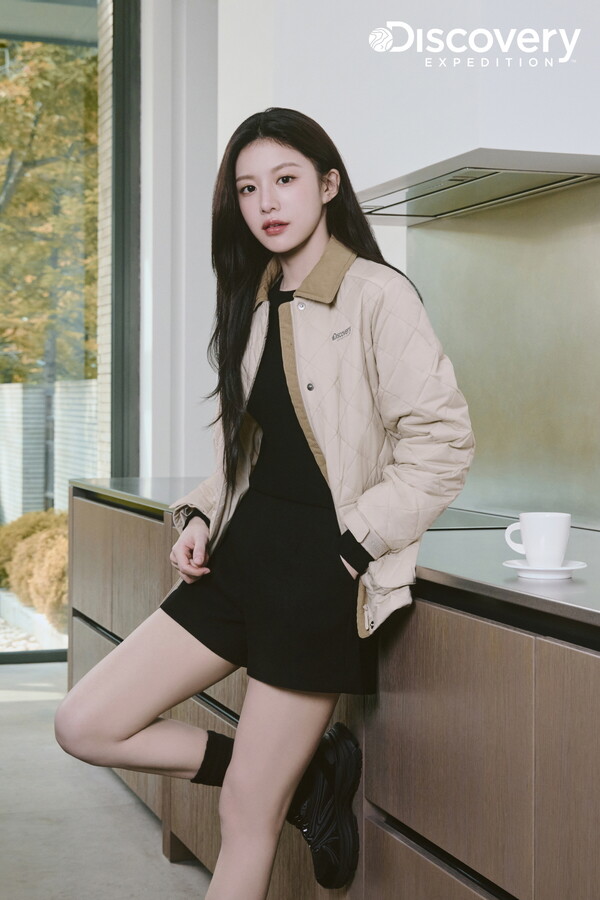디스커버리 익스페디션 25FW Tech for Lifestyle 아우터 화보 /F&F