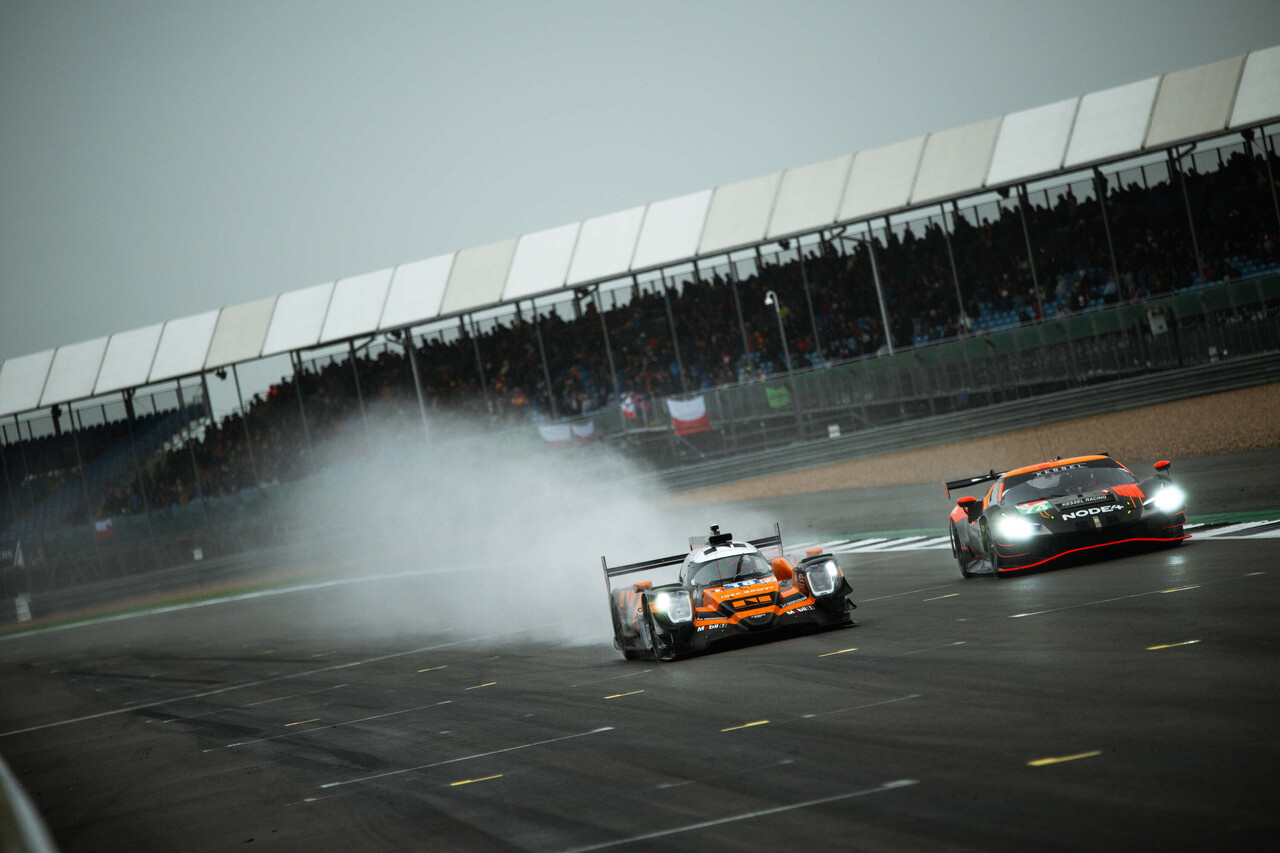 2025년 9월 14일(현지시간) 2025시즌 유러피언 르망 시리즈 제5전에 참가한 제네시스 마그마 레이싱팀의 차량이 주행하고 있다. 2025.9.17./사진=현대자동차그룹