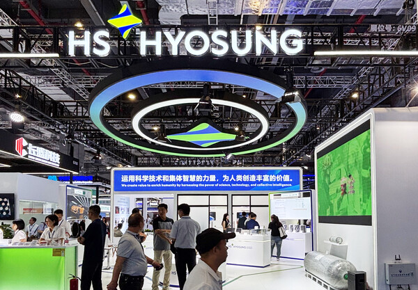 2025년 9월 16~18일 중국 상하이에서 진행되는 'CCE 2025'에 참가한 HS효성첨단소재 부스 전경. 2025.9.17./사진=HS효성