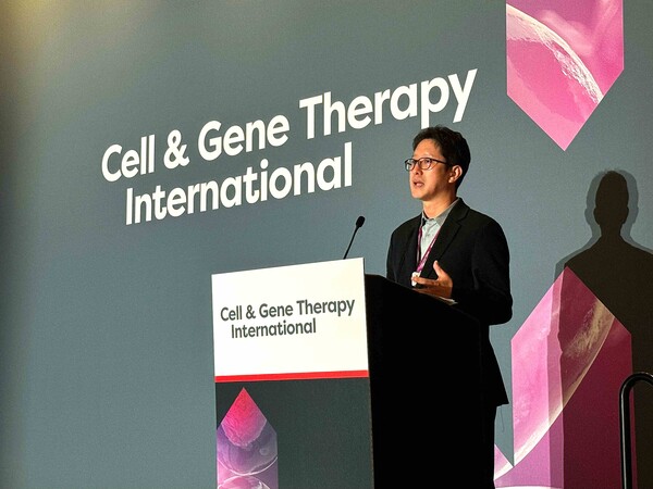 2025년 9월 16일(미국 현지시간) 이태희 삼성바이오로직스 항체배양PD팀 상무가 미국 보스턴에서 열린 '바이오프로세스 인터내셔널' 스피킹 세션에서 발표하고 있다. /삼성바이오로직스