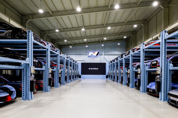 N 아카이브에 역대 N 차량들이 보관돼 있는 모습./사진=현대차