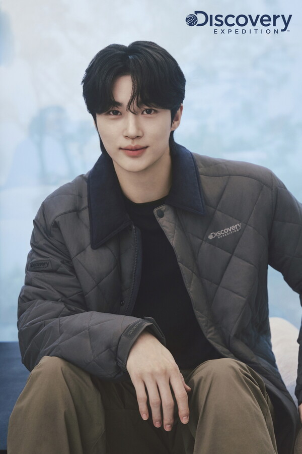 디스커버리 익스페디션 변우석 가을 아우터 화보 /F&F