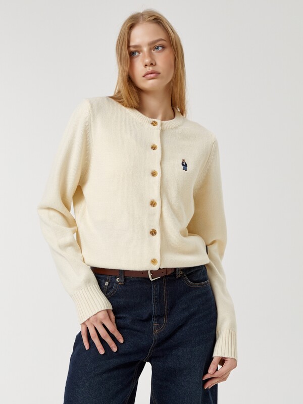 후아유 '25FW 가디건 화보 /이랜드