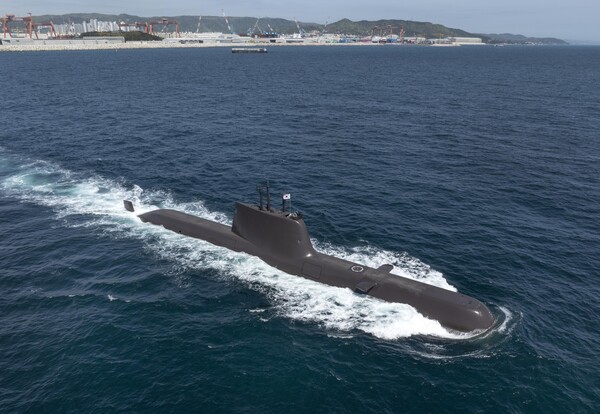 HD현대중공업이 건조해 2016년 한국 해군에 인도한 장보고-Ⅱ(214급) 잠수함 '윤봉길함'의 시운전 모습이다. /2025.10.30 HD현대중공업
