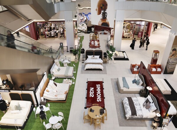 롯데백화점 타임빌라스 수원 시몬스ⅩN32 팝업스토어 /시몬스 침대