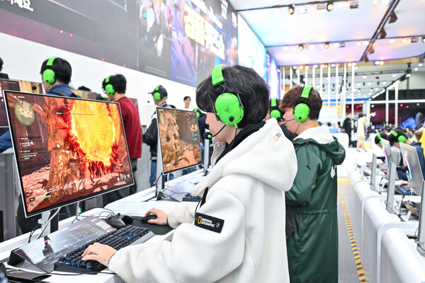 넷마블은 개발 중인 콘솔·PC 신작 '이블베인'의 체험 시연대를 지스타 2025 넷마블관에 최초로 마련했다고 2025년 11월 14일 밝혔다. /사진=넷마블 