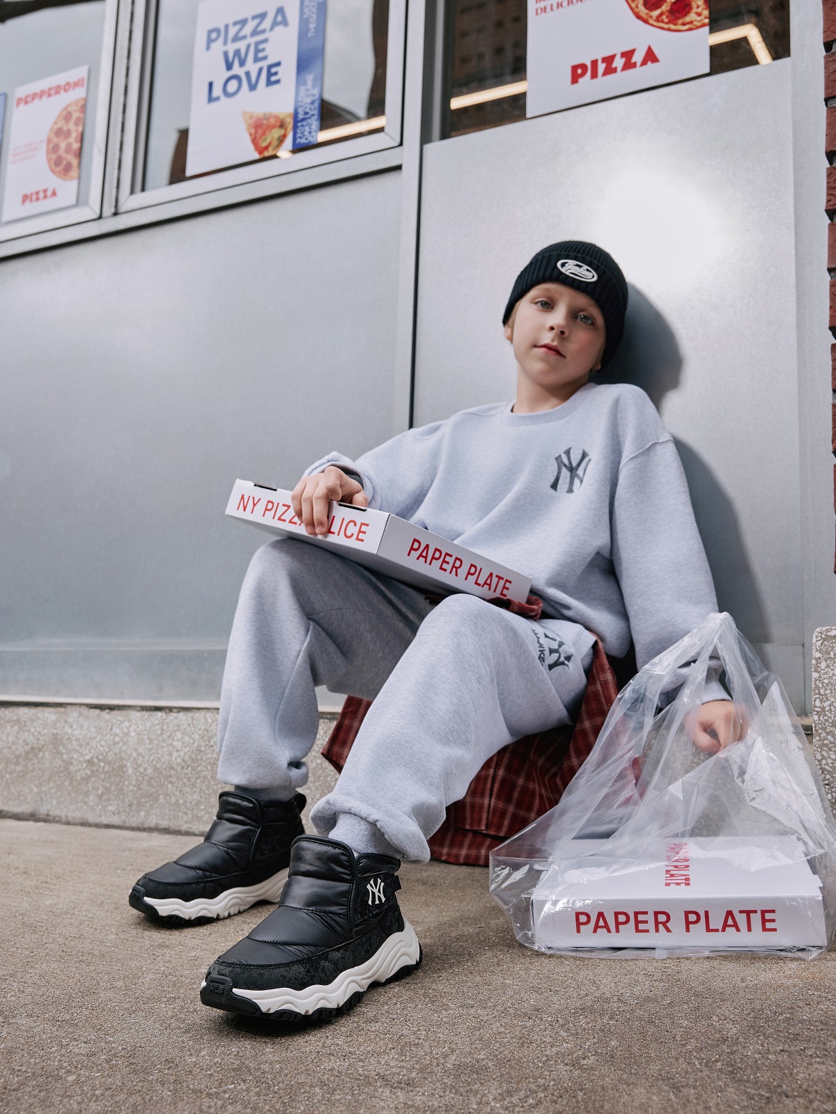 MLB키즈 ‘윈터 컬렉션’ 화보. 2025.11.18./사진=MLB키즈