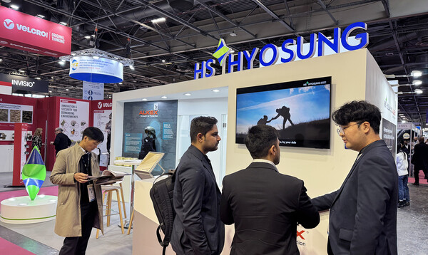 프랑스 파리에서 열리는 '밀리폴 파리 2025'의 HS효성첨단소재 부스 전경./사진=HS효성첨단소재
