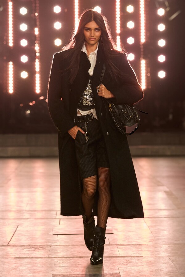 이자벨마랑 2025년 FW(가을겨울) 컬렉션. /25.11.25. LF