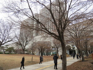 스마게홀딩스와 통합된 RPG '상장무산' 1심 소송, 3월 선고 - 뉴스 썸네일 이미지